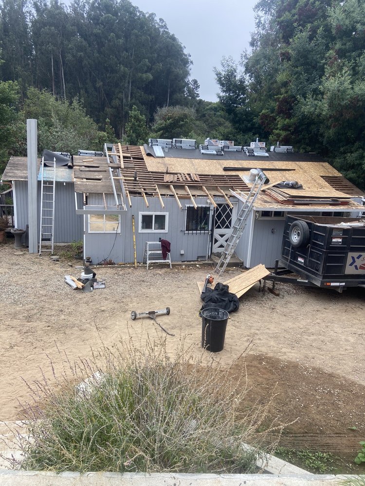Slide of Stars & Stripes Roofing