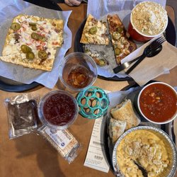 Zoup! Eatery - Mac and cheese, Chicken Bacon Jalapeno Ranch, Rustic Vegetable Bean, Chicken Potpie, Fudge Brownie, Marshmallow Bar