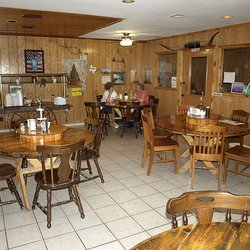 Luther's Smokehouse - Convenience Store - Dining. Credit" Photograph from Internet.