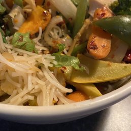 Stir-fries vegetable noodle bowl. Surprisingly delicious! Stir-fries vegetable noodle bowl. Surprisingly delicious!