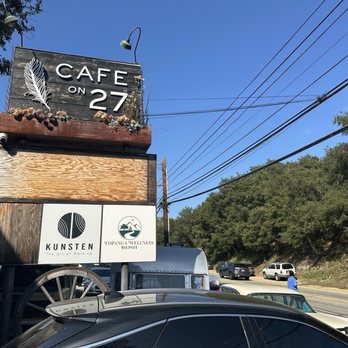 Cafe on 27 - Parking lot area - Breakfast & Brunch Near Me - Topanga, California Cafe on 27 - Parking lot area - Breakfast & Brunch Near Me - Topanga, California