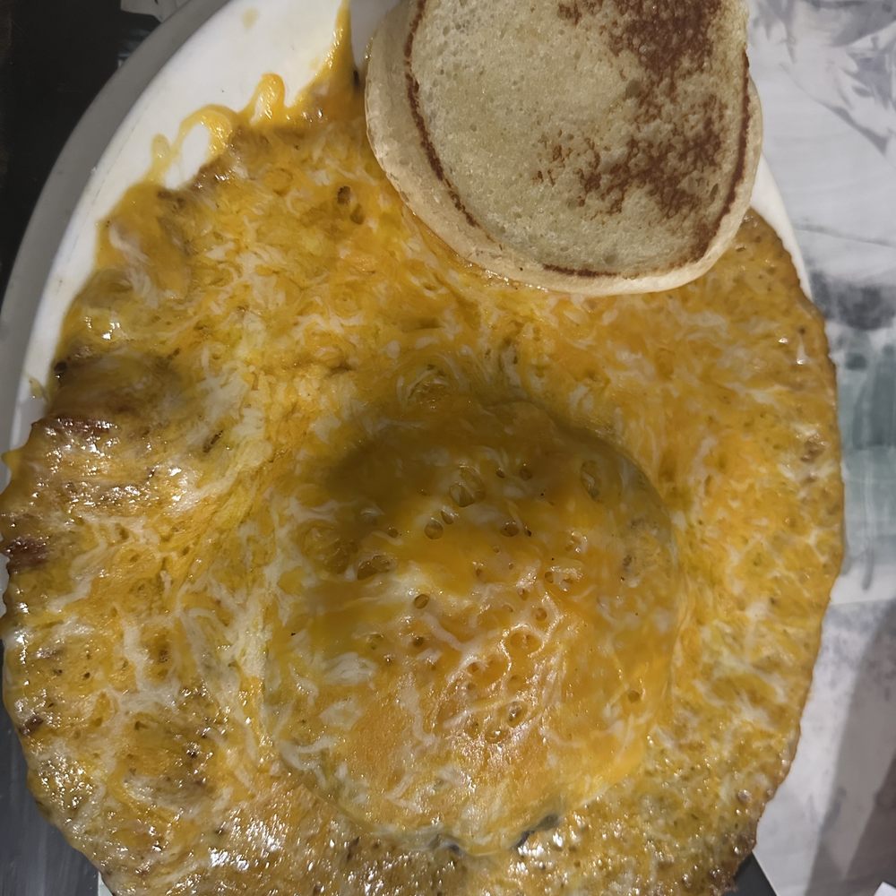 Ozark Cafe - Volcano Cheese Burger! - American Near Me - Jasper, Arkansas
