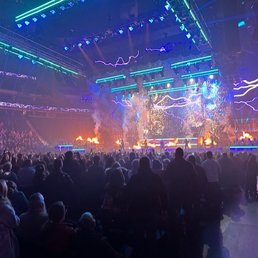 The lights and set design were phenomenal!