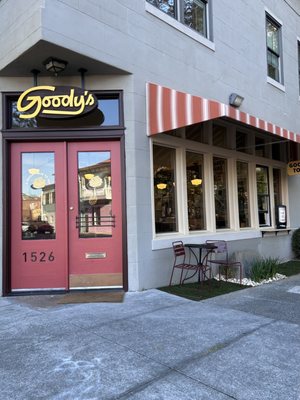 Goody's by null