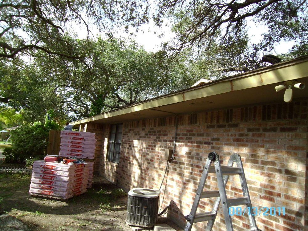 Slide of Andy Nichols Roofing