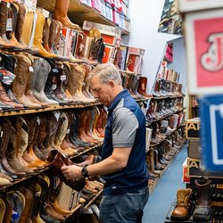 New York Store Western Outfitters