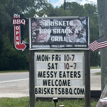 Briskets BBQ Shack & Grill - entrance - Barbeque Near Me - Oviedo, Florida