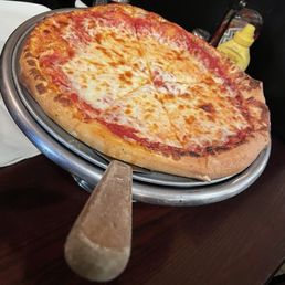 Small cheese pizza - 12' Small cheese pizza - 12'