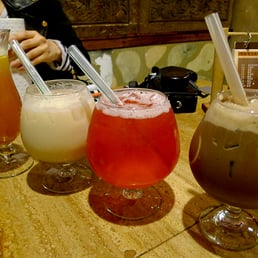 Passion fruit green tea; green bean green milk tea; pomegranate green tea; chocolate mint black milk tea (I think) Passion fruit green tea; green bean green milk tea; pomegranate green tea; chocolate mint black milk tea (I think)