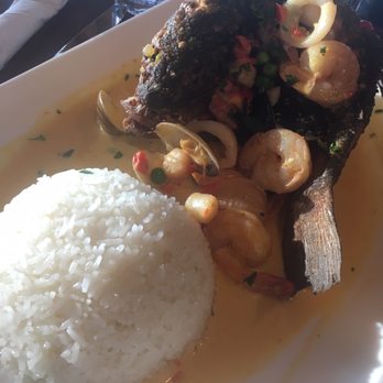 Puerto 27 Peruvian Kitchen & Pisco Bar - AMAAAAAZING FISH DISH. From afar we saw another table order this dish. We shared it and then ended up ordering another! So gorgeous. - Peruvian Near Me - Pacifica, California
