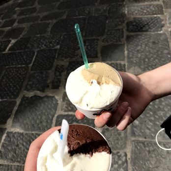 Vivoli - 3.50 for three flavours. Perfect size & price - Ice Cream & Frozen Yogurt Near Me - Florence, FI