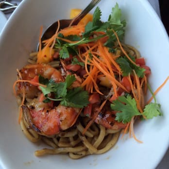 Vanessa's Bistro - Garlic shrimp and noodles - Vietnamese Near Me - Berkeley, California