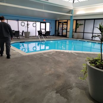 Crowne Plaza Providence-Warwick - Pool before the tween takeover - Hotels Near Me - Warwick, Rhode Island