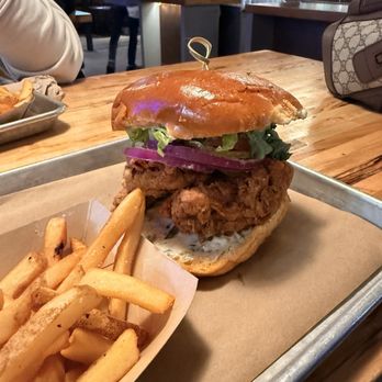 Roots Chicken Shak - Southern Near Me - Plano, Texas