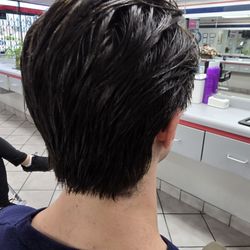 Cal hair salon