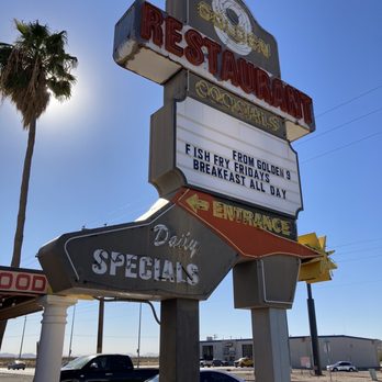 Golden 9 Restaurant - the neon sign for the restaurant - American Near Me - Eloy, Arizona Golden 9 Restaurant - the neon sign for the restaurant - American Near Me - Eloy, Arizona
