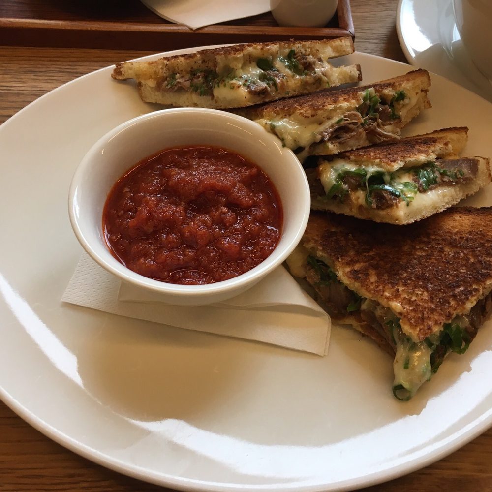 Místo - Beef and cheese sandwiches. - Cafes Near Me - Praha 6 - Dejvice, Puerto Rico Místo - Beef and cheese sandwiches. - Cafes Near Me - Praha 6 - Dejvice, Puerto Rico