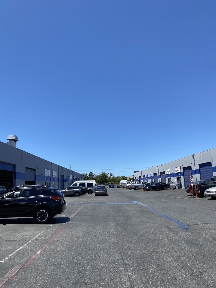 WINFIELD KENNY AUTO Updated October 2024 36 Photos & 59 Reviews 5827 Winfield Blvd, San