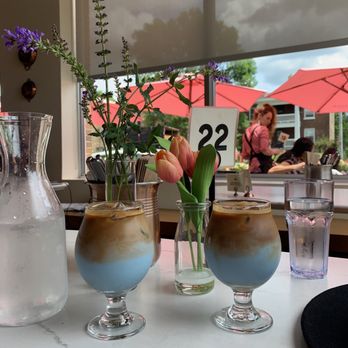 The Lynhall Minneapolis Private Event Venue - Birds & Bees Latte - Breakfast & Brunch Near Me - Minneapolis, Minnesota The Lynhall Minneapolis Private Event Venue - Birds & Bees Latte - Breakfast & Brunch Near Me - Minneapolis, Minnesota
