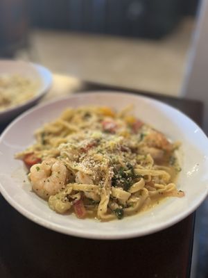 Bella Gusto Urban Pizzeria by null