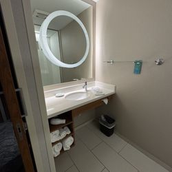 SpringHill Suites by Marriott Provo - Bathroom