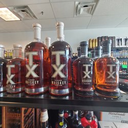 820 Liquor