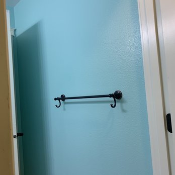 Doing It Right Painting And Home Services - Bathroom from Tan to Teal. - Painters Near Me Doing It Right Painting And Home Services - Bathroom from Tan to Teal. - Painters Near Me