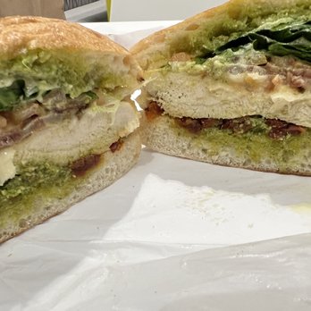 Barista Squared - Hato Rey - Pesto Chicken Sandwich - Coffee & Tea Near Me - San Juan, Puerto Rico