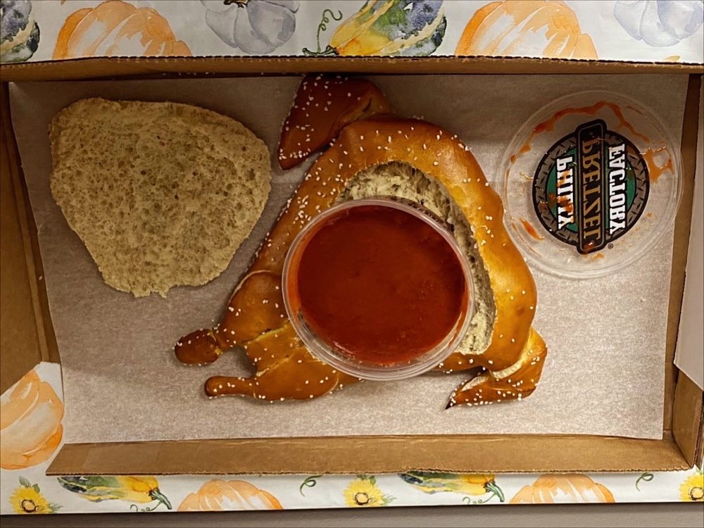 PHILLY PRETZEL FACTORY Updated September 2024 82 Photos & 24