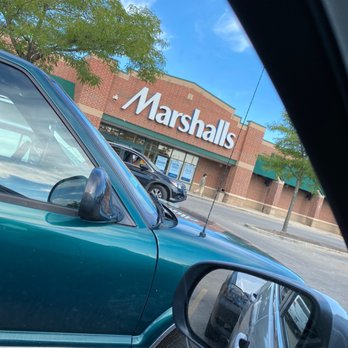 Marshalls - Department Stores Near Me - Chicago, Illinois