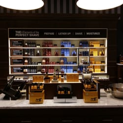 The Art of Shaving - In-store display