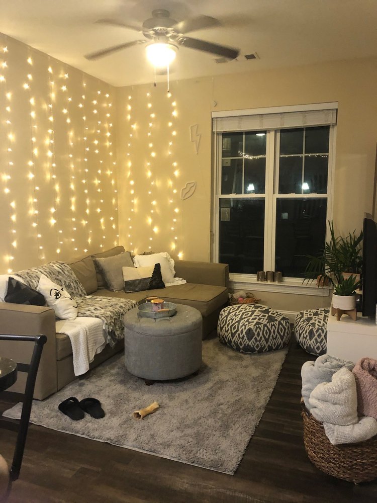 THE OAKS ON THE SQUARE with 27 real customer photos Updated August