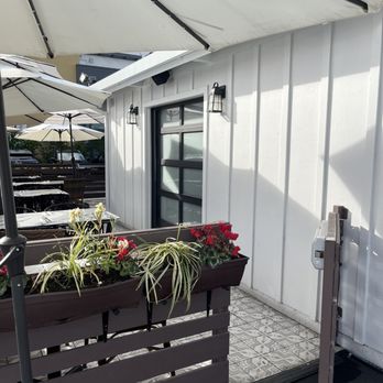 Sweet Maple - Outside - Breakfast & Brunch Near Me - Cupertino, California Sweet Maple - Outside - Breakfast & Brunch Near Me - Cupertino, California
