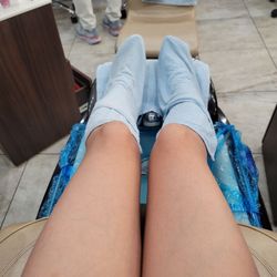 Luxury Nails Spa