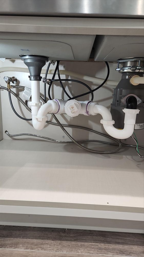 Slide of Paco's Heating & Cooling