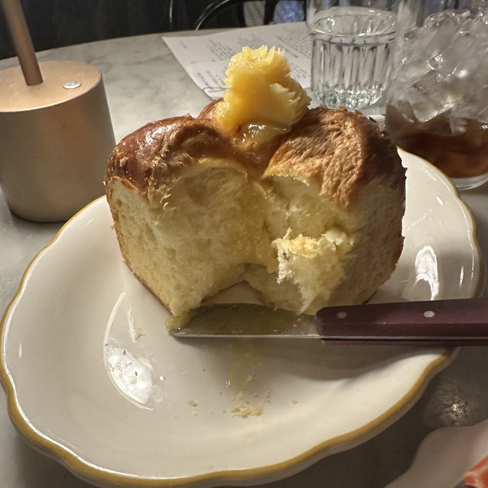La Fête - Brioche Rolls - Wine Bars Near Me - Birmingham, Alabama