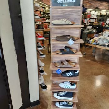 Tillys - Men's Clothing Near Me - Menifee, California