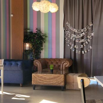 Cafe Mong - Interior - Breakfast & Brunch Near Me - Las Vegas, Nevada