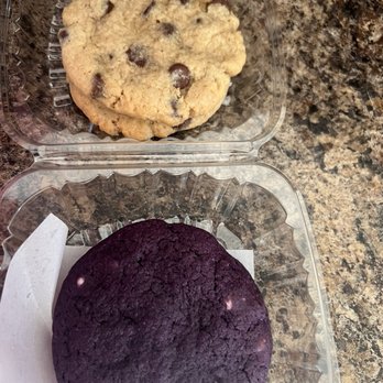 Jen’s Gourmet Cakes - Umi and chocolate chip - Bakeries Near Me - Chesterton, Indiana Jen’s Gourmet Cakes - Umi and chocolate chip - Bakeries Near Me - Chesterton, Indiana