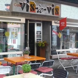 Cafe Vis-a-Vis