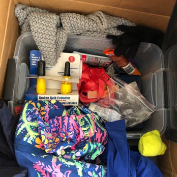 Reliable Van & Storage - Clothes packed with garage items - Movers Near Me - Elizabeth, New Jersey Reliable Van & Storage - Clothes packed with garage items - Movers Near Me - Elizabeth, New Jersey