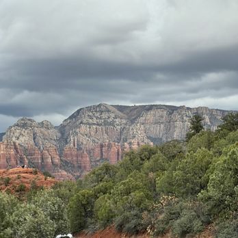 Airport Mesa - Hiking Near Me - Sedona, Arizona Airport Mesa - Hiking Near Me - Sedona, Arizona