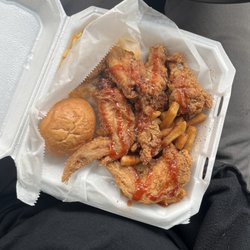 Ward's Soul Food Kitchen - Chicken dinner 12$