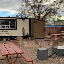 Kingman KOA - Lunch wagon decorated with Route 66 theme