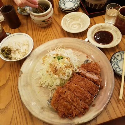 Katsukatsu Tonton by null