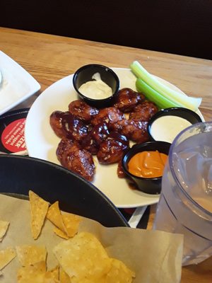 Applebee's Grill + Bar by null