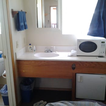 Snow Bear Lodge - Hotels Near Me - Big Bear Lake, California Snow Bear Lodge - Hotels Near Me - Big Bear Lake, California