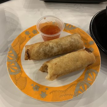 Yamato Sushi - Spring rolls - Conveyor Belt Sushi Near Me - Omaha, Nebraska Yamato Sushi - Spring rolls - Conveyor Belt Sushi Near Me - Omaha, Nebraska