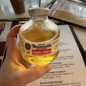 11th Street Diner - Apple juice - American Near Me - Miami Beach, Florida