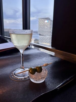O Bar and Dining by null